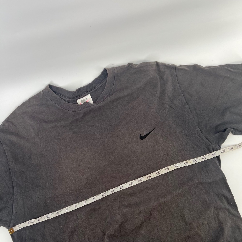Vintage 90s Nike Embroidered Swoosh T-Shirt Mens Large Faded Black Made in USA - Picture 6 of 9